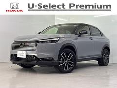 ヴェゼル e:HEVZ・PLaYパッケージ パノラマルーフ 前後純正ドライブレコーダー 走行1,922キロ 純正ディスプレイオーディオ メモリーナビ マルチビューカメラ ワイヤレス充電器 電動リアゲート 純正アルミホイール 中古車画像