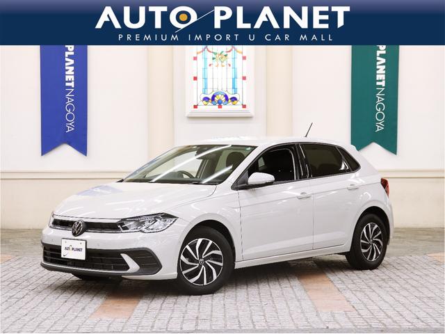 ポロ(フォルクスワーゲン) ＴＳＩアクティブ　後期モデル　デジタルメーター／禁煙車／ＡＣＣ／衝突軽減Ｂ／ＡｐｐｌｅＣａｒｐｌａｙ／ＡｎｄｒｏｉｄＡｕｔｏ／ＨＤＤナビ／Ｂカメラ／車線逸脱警告／ＬＥＤヘッドライト／Ｂｌｕｅｔｏｏｔｈ／クリアランスソナー／１年保証 中古車画像