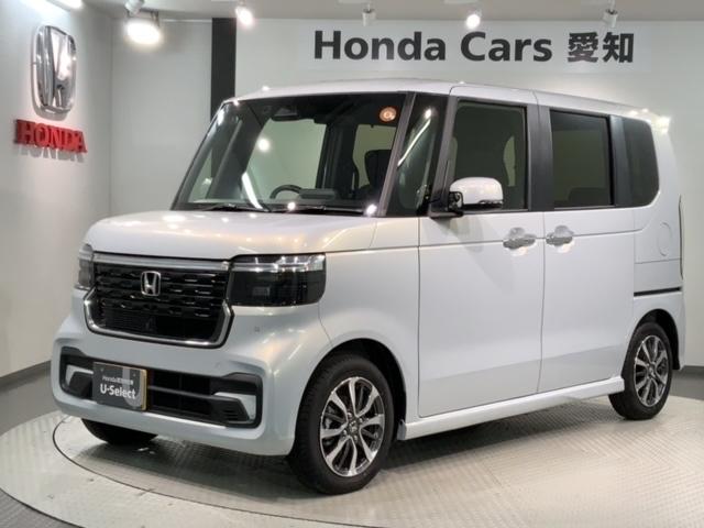 Ｎ－ＢＯＸカスタム ベースグレード　当社試乗車　新車保証継承　禁煙　８インチナビＶＸＭ－２４５ＺＦＥｉ　リアカメラ　Ｂｌｕｅｔｏｏｔｈ　ＥＴＣ車載器　フロアカーペット　サイドカーテンエアバッグ　ＬＥＤライト　シートヒーター（1枚目）