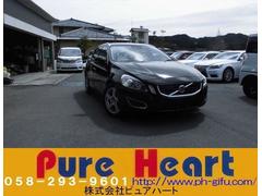 ボルボ　Ｖ６０　Ｔ４　スカンジナビアン　リミテッド　特別限定車