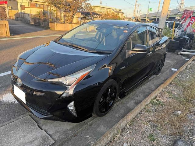 プリウス Aツーリングセレクション ドライブレコーダー ETC クリアランスソナー レーンアシスト オートクルーズコントロール パークアシスト 衝突被害軽減システム バックカメラ TV アルミホイール オートマチックハイビーム(1枚目)