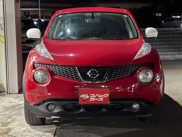 ジューク(日産) １５ＲＸ　パーソナライズパッケージ　／ナビＴＶ／Ｂｌｕｅｔｏｏｔｈ／バックカメラ／ＨＩＤ／ＥＴＣ／スマートキー／イモビライザー／オートライト／オートエアコン／アイドリングストップ 中古車画像