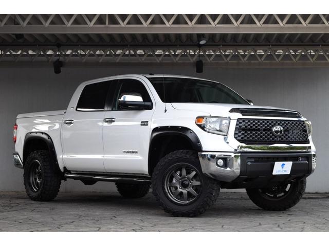 AMERICA TOYOTA TUNDRA CREWMAX SR5