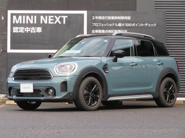 ＭＩＮＩ ＭＩＮＩ クーパーＤクロスオーバープレミアム＋Ｐクラシクトリム　Ａｐｐｌｅ　ｃａｒ　ｐｌａｙ　ＬＥＤヘッドライト　リヤビューカメラ　衝突被害軽減ブレーキ　クルーズコントロール　シートヒーター　１７インチアロイホイール（ブラック）