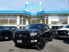 リッジライン  自社輸入新車並行車 2013Y RIDGELINE SPORT リフトアップ FLOWMASTERエキゾースト KMC20インチAW BAK製トノカバー サイドステップ 3.5L V6 VTEC 中古車画像