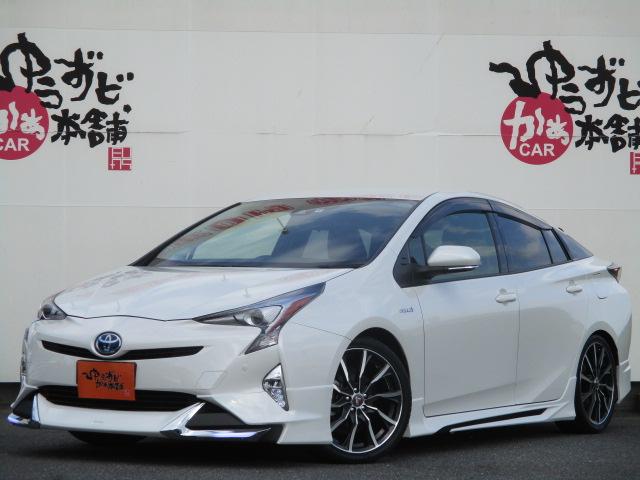 トヨタ プリウスｓ ｌｅｄフルエアロ 車高調 ｔｒｄ１８インチアルミ トヨタセーフティセンス 純正９インチ地デジブルートゥース対応ナビ ドライブレコーダー バックカメラ ｅｔｃ クルーズコントロール オートリトラミラーの中古車 車体価格169 8万円 16 平成28 年式