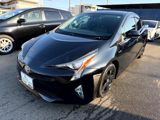 ＨＶバッテリーの故障に５年１０万キロの保証が付きます ハイブリッドバッテリーに５年間（２０万キロまで）の保証がついております。