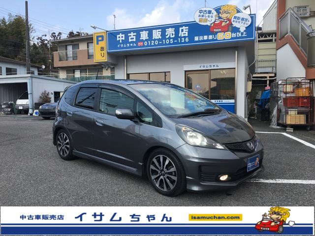 ホンダ フィット ＲＳ　ファインスタイル　６速マニュアル車　運転席ＲＥＣＡＲＯシート