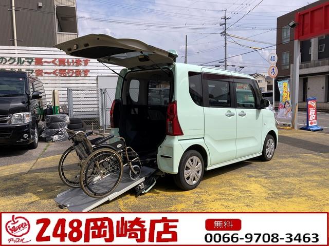 　スローパーＬ　・リモコン付き電動ウインチ・手動固定装置・左側オートステップ・後部座席脱着可・スマートアシスト・コーナーセンサー・ＬＥＤヘッドライト・キーレス・純正オーディオ・アイドリングストップ
