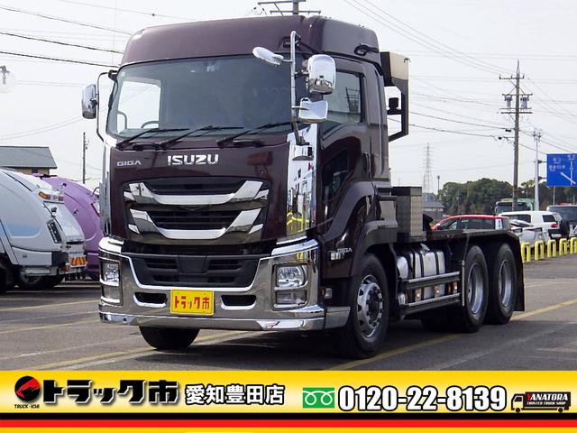 　１６トン　トラクタ　第５輪荷重　ツーデフ　ハイルーフ　コントロールバルブ　被けん引車　シートキャリア　坂道発進補助装置　サイドカメラ　デジタコ　スムーサーＧＸ　３ペダル　ベッド　１６０００ｋｇ　トクＳ