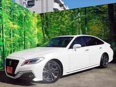 クラウンハイブリッド RSアドバンス 禁煙車 ムーンルーフ 黒革 セーフティセンス レーダークルーズコントロール デジタルインナーミラー スマートキー2個 純正ナビ フルセグTV ブルートゥース 全方位カメラ 3眼LEDヘッドライト 中古車画像