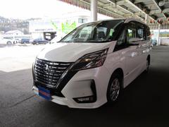 日産　セレナ　ハイウェイスターＶ　４ＷＤ　スマートシンプルハイブリッド　エマージェンシーブレーキ