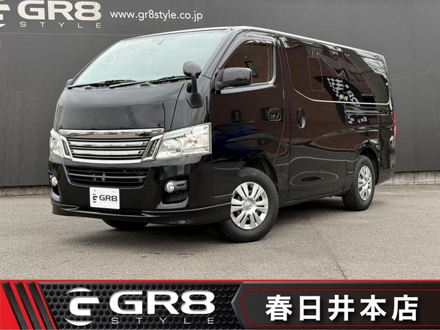 ロングライダープレミアムＧＸターボ　パートタイム４ＷＤ／ナビＴＶ／バックカメラ／ＥＴＣ／インテリジェントキー＆プッシュスタート／ＨＩＤヘッドライト／リアフロア床張りキット／ボックスタイプベッドキット／リアヒーター