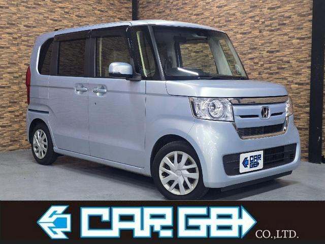 後方確認をサポート！バックカメラ付き！ 電動格納ミラー　シートヒーター　ベンチシート　ＣＶＴ　盗難防止システム