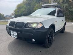 ＢＭＷ　Ｘ３　２．５ｓｉ　ＭスポーツパッケージＩ　ルーフレール＆キャリア　マッドタイヤ＆アルミ