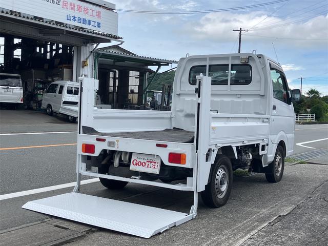 滑りやすい状況の道路でも４ＷＤなら安心！