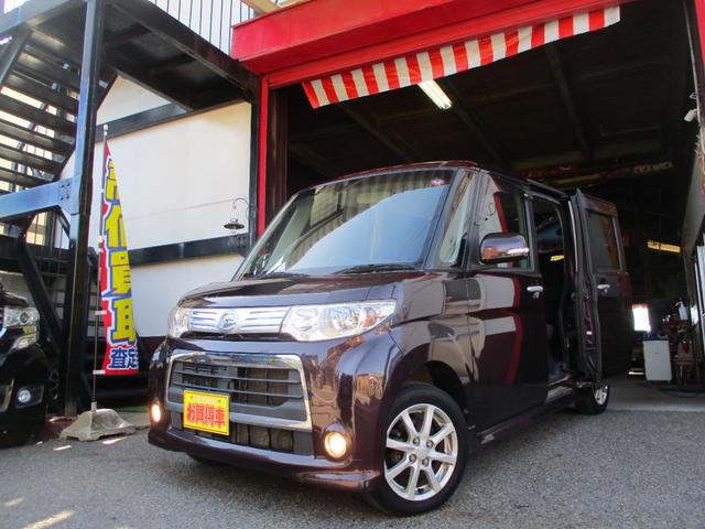 タント カスタムＬ　車検２年　後期モデル　禁煙車　ナビ　バックカメラ　ブルートゥース　ＴＶ　ＨＩＤヘッドライト　アルミ　フルエアロ　リアスポ　スマートキー　セキュリティ　フォグランプ　オートＡＣ　Ｔチェーン式エンジン（1枚目）