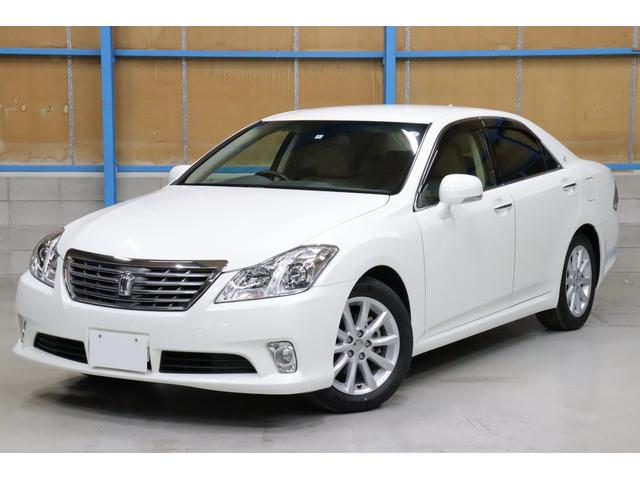 トヨタ クラウン ロイヤルサルーンg 後期モデル 1オーナー車 スマートキー カードキー 全ドアイージークローザーの中古車 グーネット中古車 トヨタ クラウン ロイヤルサルーンg 後期モデル 1オーナー車 スマートキー カードキー 全ドアイージークローザーの中古車 グーネット中古車
