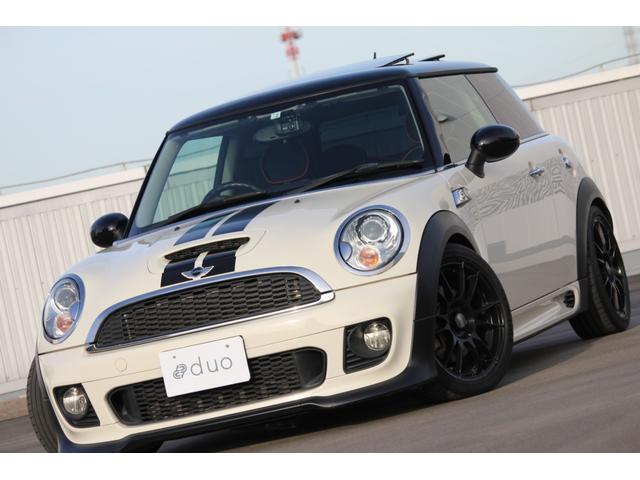 ＭＩＮＩ ＭＩＮＩ クーパーＳ　ＪＣＷ　ＳＰＯＲＴ　パッケージ　Ｗサンルーフ　ナビ地デジ　ＯＺ１７インチアルミ　スロットルコントローラー