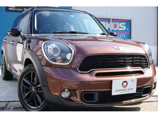 ＭＩＮＩ ＭＩＮＩ クーパーＳ　クロスオーバー　インナーブラックキセノンヘッドライト　ブラックルーフ