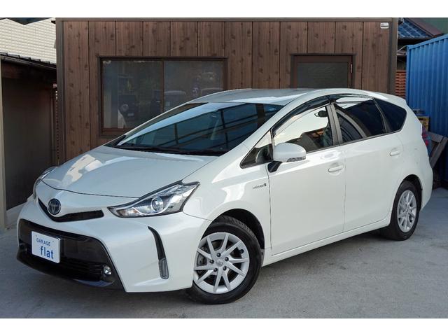 Toyota Prius Alpha G 2015 Pearl White 37 517 Km