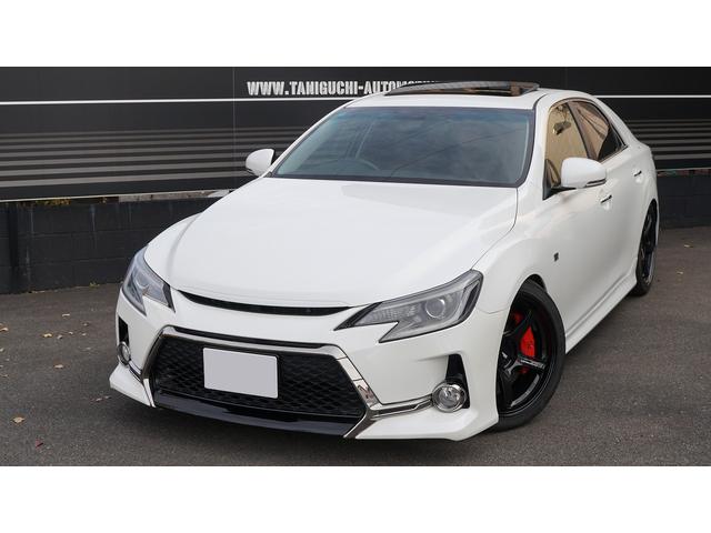 ３．５リッターＶ６エンジン搭載のマークＸです 初代マークＸのキャッチコピーは「男の真ん中でいたいじゃないか」