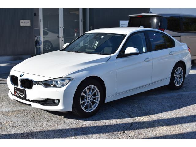 ３シリーズ(BMW) ３２０ｉ 中古車画像