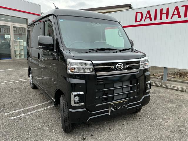 アトレー ＲＳ　届出済未使用車　８インチケンウッド新品ナビ　ＣＤ・ＤＶＤ再生可能　フルセグ　バックカメラ　両側電動スライド　リヤガラスダークスモーク施工済（５％）メーカー保証継承付　ＬＥＤヘッドライト（1枚目）