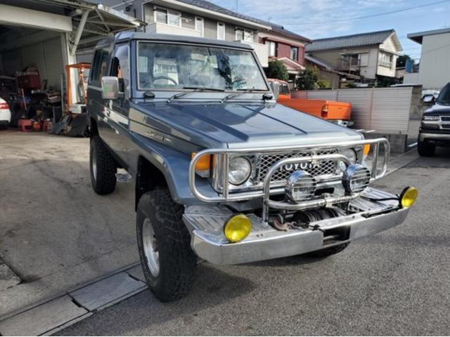 トヨタ ランドクルーザー70 LX 5速MT FRPトップ