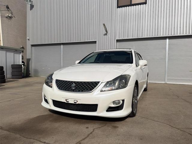 クラウン(トヨタ) ２．５アスリート　ナビパッケージ　ＥＴＣ　オートクルーズコントロール　ナビ　アルミホイール　ＨＩＤ　サンルーフ　ＡＴ　スマートキー　電動格納ミラー　盗難防止システム　ＣＤ　ＤＶＤ再生　ＭＤ　ミュージックプレイヤー接続可　衝突安全ボディ 中古車画像