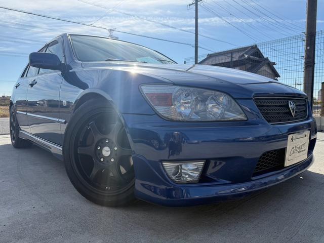 アルテッツァ(トヨタ) ＲＳ２００　Ｚエディション　Dampers　Aftermarketホイール　Aftermarketマフラー　６速ミッション　車検２０２６年令和８年８月　１ヶ月１０００Ｋｍ保証　整備付き　エアロ　リアスポイラー　走行７９０００Ｋｍ　修復無 中古車画像