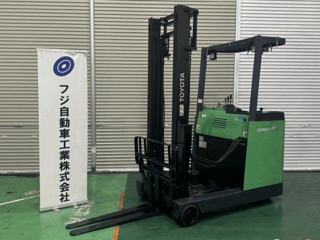 トヨタ  フォークリフト・型式7FBR18・燃料タイプバッテリー・荷重1.8t・揚高4.0M・マスト2段・アタッチメント無し 公道走行可 5,922h(1枚目)