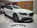 ボルボ Ｖ４０ クロスカントリー　Ｔ５　ＡＷＤ　禁煙車　１オーナ...