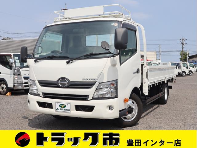 デュトロ(国産車その他) 平ボディ　積載３５００ｋｇ　ワイドロング　全低床　幅広荷台　１８０馬力　ＥＴＣ 中古車画像