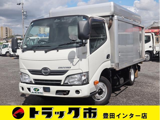 ボトルカー・積載２ｔ・車両総重量５トン未満・須河車体　ボトルカー・積載２ｔ　車両総重量４９４５Ｋｇ　須河車体・ルーフラック　プリクラッシュ　車線逸脱警報　ＶＳＣ　ＴＲＣ　左電格ミラー　ＥＴＣ　ドラレコ　バックカメラ　革調シートカバー