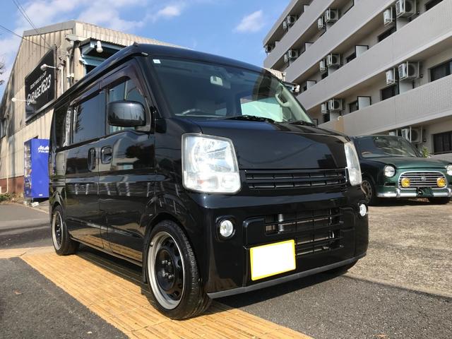 ミニキャブバン(三菱) ブラボーターボ　予防安全技術「ｅ−Ａｓｓｉｓｔ」　ドアバイザ―　オーバーヘッドコンソール　プライバシーガラス　電動格納ドアミラー　キーレスキー　パワーウィンドウ　ローダウン　ＥＴＣ　バックカメラ 中古車画像