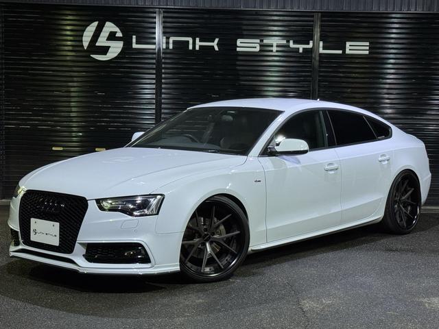 Ａ５スポーツバック(アウディ) ２．０ＴＦＳＩクワトロ　Ｓラインパッケージ　正規ディーラー車　右ハンドル　ハイパーフォージド２０インチＡＷ　Aftermarket Dampers　フロントスポイラー　リアスポイラー　グリルブラック塗装　ドアモールマットブラック塗装　黒革シート　プッシュスタート 中古車画像