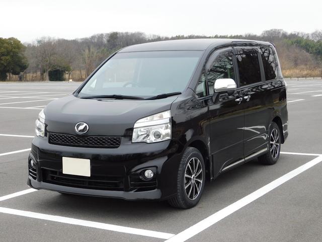 ヴォクシー(トヨタ) ＺＳ　煌Ｚ　ＥＴＣ／ナビ／Ｂカメラ／Ｂｌｕｅｔｏｏｔｈ／ヒッチメンバー 中古車画像