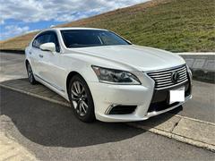 レクサス　ＬＳ　ＬＳ４６０　バージョンＬ　後期最終型採用のパールホワイトボディ　サンルーフ