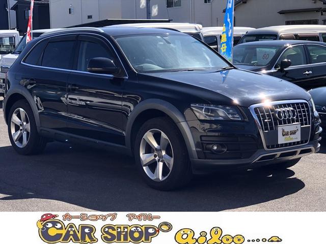 アウディ Ｑ５ ２．０ＴＦＳＩクワトロ　ターボ　４ＷＤ　ナビ