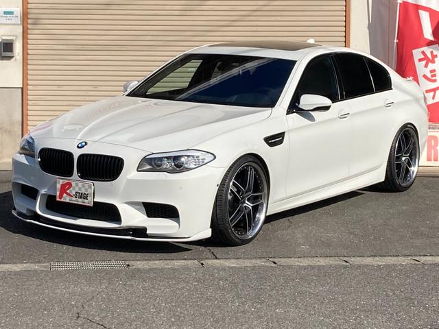 ＢＭＷ Ｍ５ Ｍ５　シュニッツァー２１インチアルミホイール　リアディフューザー　フロントスポイラー