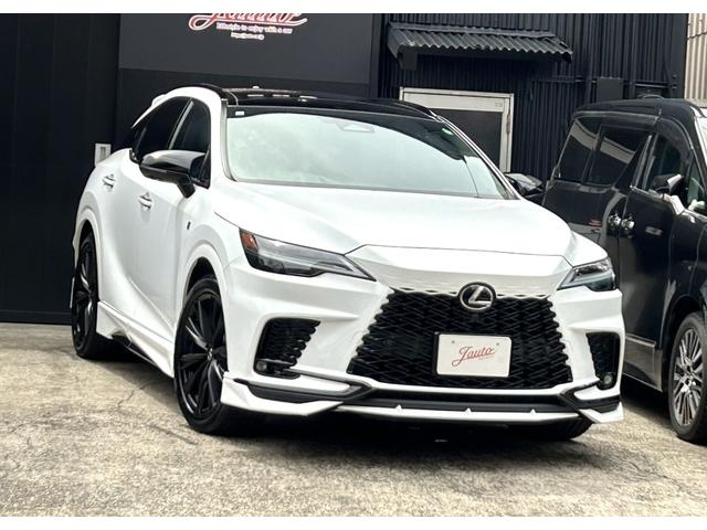 ＲＸ５００ｈ　Ｆスポーツパフォーマンス　ＴＲＤダイナミクスパッケージ　パノラマルーフ　輻射ヒーター　黒革　ＤＩＭ　２１ＡＷ　セーフティプラス　ＥＴＣ　ＨＵＤ　ＲＸ５００ｈ　Ｆスポーツパフォーマンス（５名）