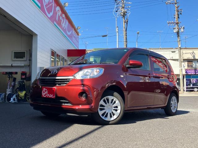 ナビ搭載！迷う道も知らない道も安心して走れます！ ベンチシート　ＡＢＳ　ＥＳＣ　ＣＤ　Ｂｌｕｅｔｏｏｔｈ　エアコン