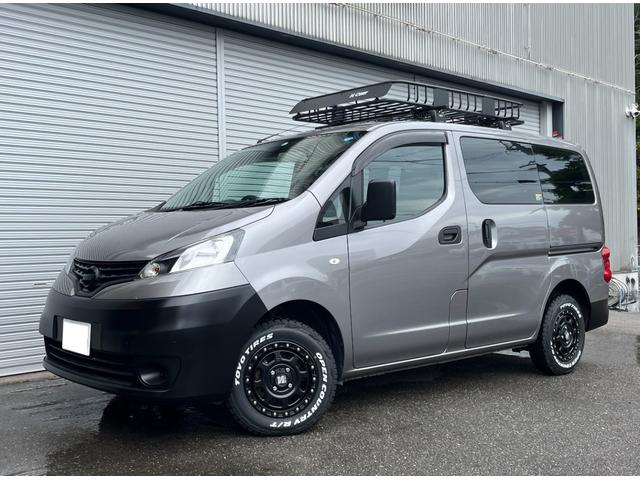 日産 ＮＶ２００バネットバン ＤＸ　新品ブラックレザーシートカバー　新品ベッドキット　新品ルーフラック