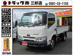 トヨタ　トヨエース　２トン１０尺平ボディー　荷台床木板貼り　アオリ開閉補助装置　ナビ