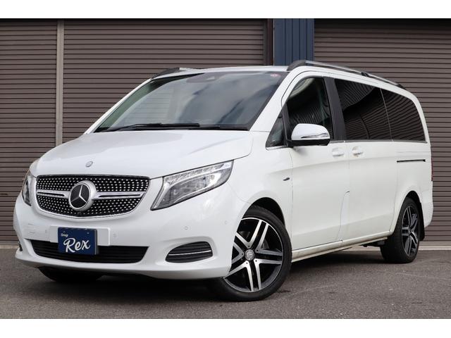 Ｖクラス(メルセデス・ベンツ) Ｖ２２０ｄ　アバンギャルド　ロング　ロッククリスタルホワイト　レーダーセーフティパッケージ　ブラックレザー　３６０°カメラ　純正ナビ　地デジ　Ｂｌｕｅｔｏｏｔｈ　後席フリップダウンモニター　ＥＴＣ　ブルメスターサウンド　両側パワスラ 中古車画像