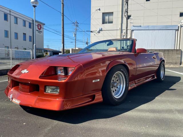 シボレー シボレーカマロ 　ＩＲＯＣ−Ｚ　コンバーチブル　ＴＰＩ（チューンポート