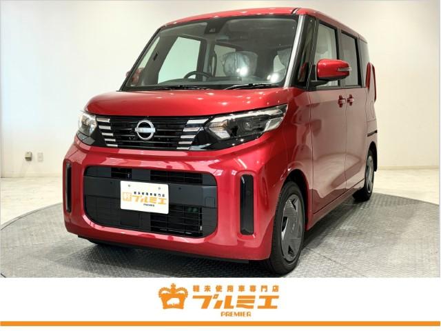 Ｘ　届出済未使用車　衝突軽減ブレーキ　片側電動スライド　スマートキー　プッシュスタート　電動格納ミラー　オートエアコン　アイドリングストップ　ＬＥＤライト　全方位モニター　軽自動車