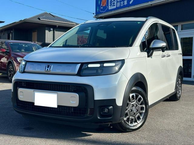 点検整備を行い新車の保証継承も行います！ 試乗車で使用していたフリードクロスターが入荷しました！五人乗りです