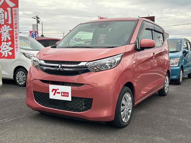 万が一の事故に備える、安心のドライブレコーダー付☆ ベンチシート　ＣＶＴ　盗難防止システム　ＡＢＳ　ＥＳＣ　ＣＤ　ＵＳＢ